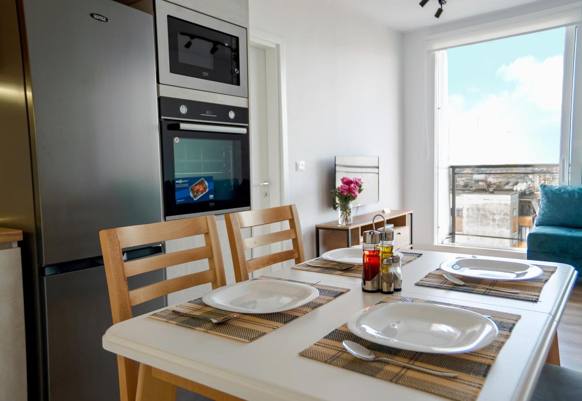 Urban Serenity City Skyline View Apartment 1 Tirana Exterior photo
